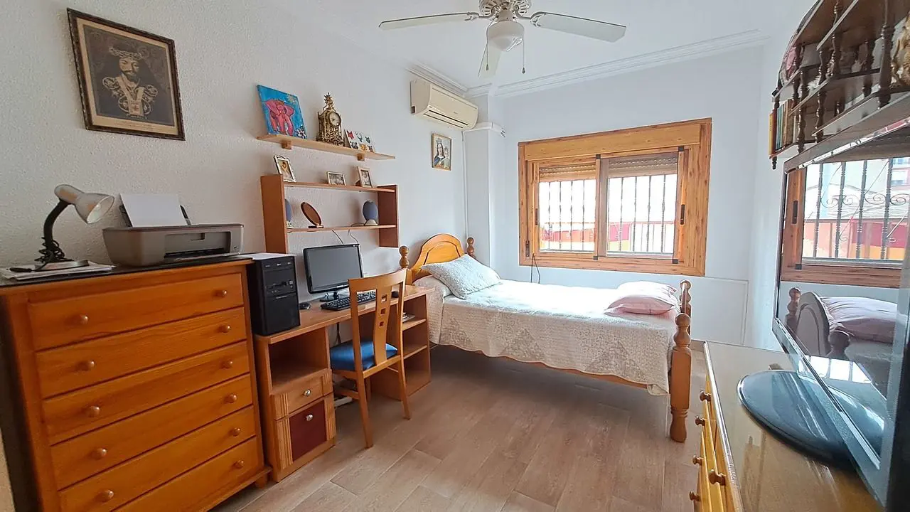House 129 M² In Benijofar, Spain