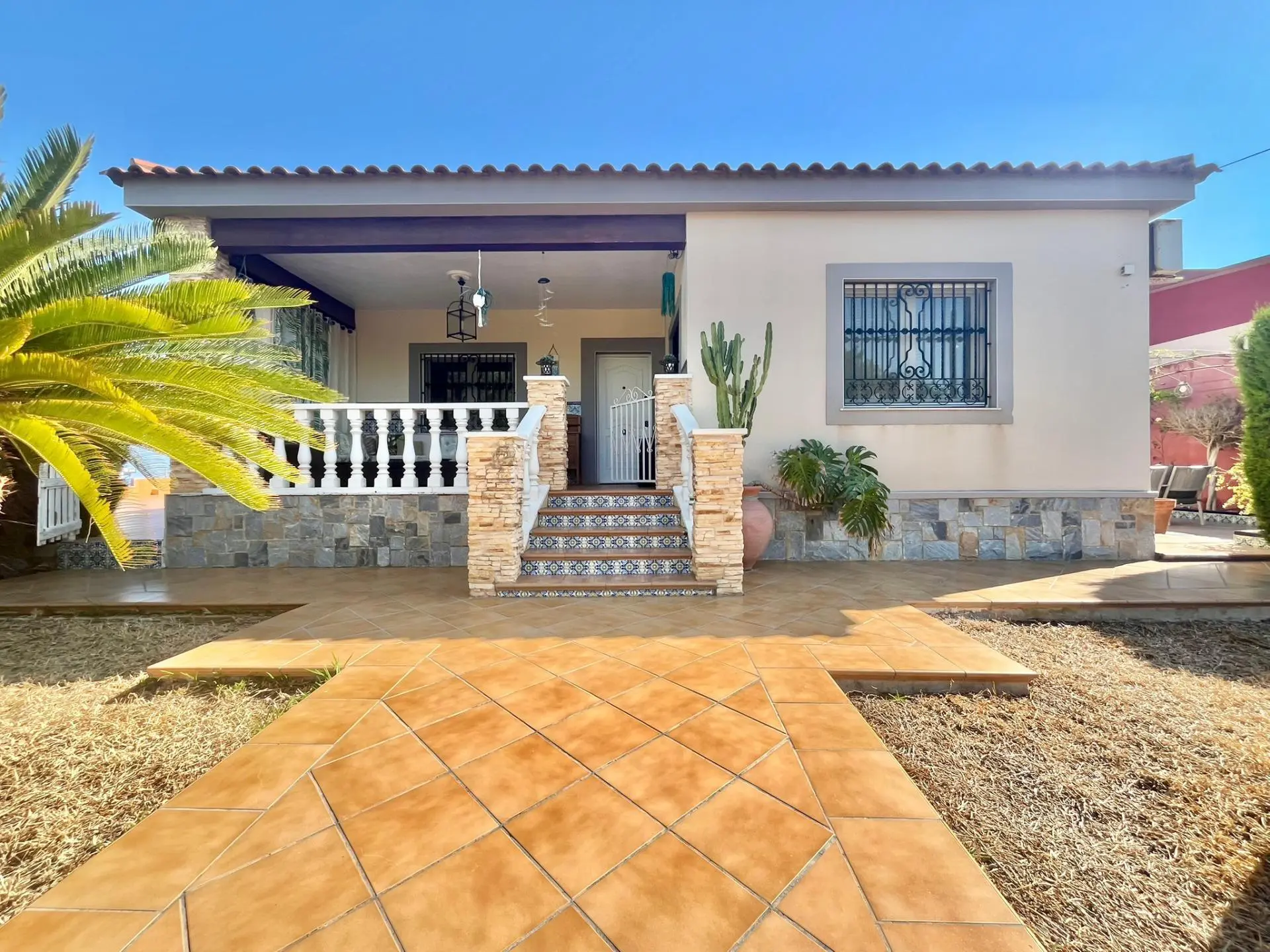 Villa 180 M² In Torrevieja, Spain – Mediter Real Estate