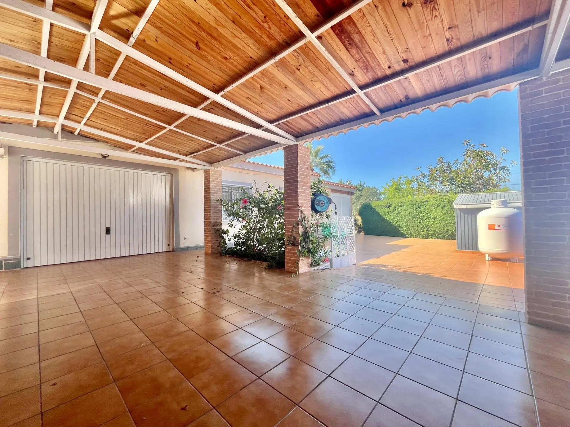 Villa 180 M² In Torrevieja, Spain – Mediter Real Estate