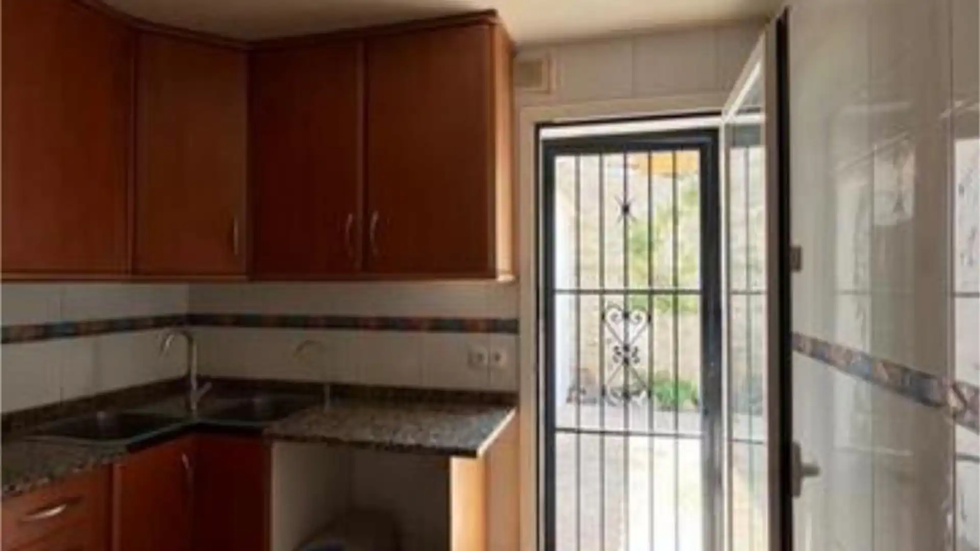 House Of 200 M² In Maçanet De La Selva, Spain