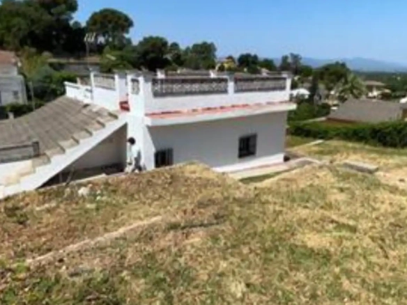 4-bedroom House In Maçanet De La Selva, Spain (200 M²)