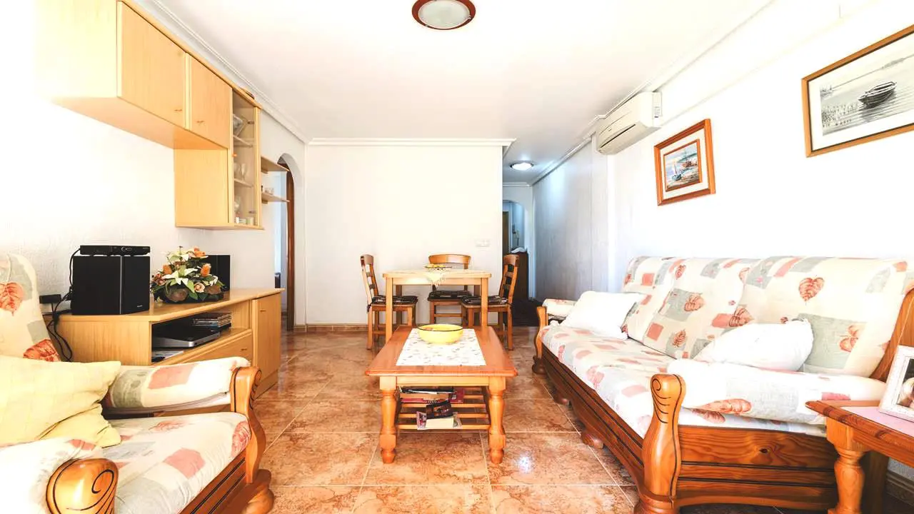 Apartment Of 81 M² With Sea Views In Torrevieja, Spain