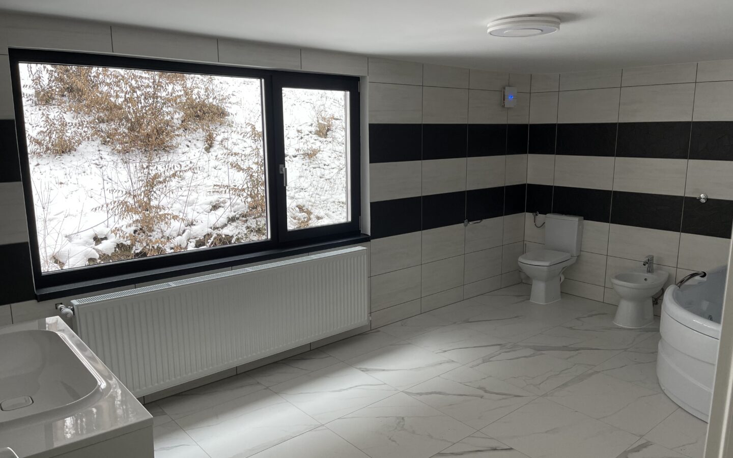 Guesthouse Of 3 Stars With Turnkey Business Opportunity In A Dream Natural Setting