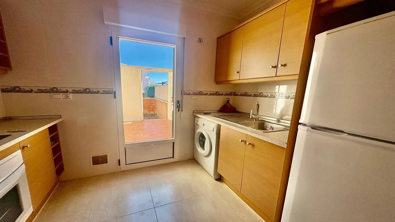 Apartment Of 80 M² In Torrevieja, Spain