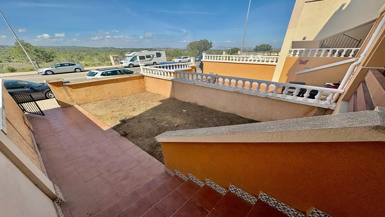 Apartment Of 80 M² In Torrevieja, Spain