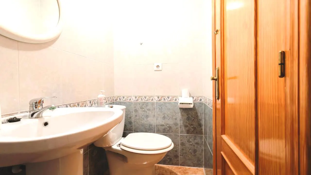 Apartment Of 81 M² With Sea Views In Torrevieja, Spain
