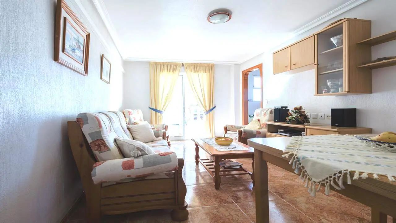 Apartment Of 81 M² With Sea Views In Torrevieja, Spain