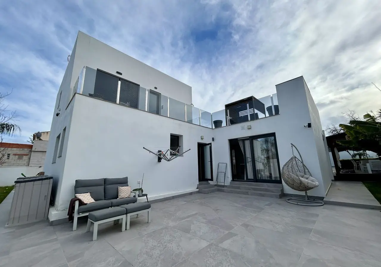 Villa Of 241 M² In Torrevieja, Spain