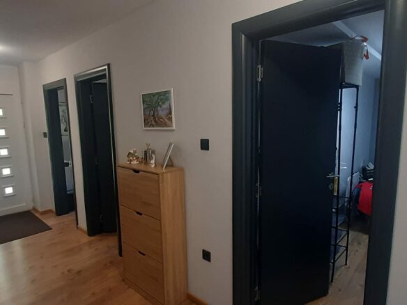 House Of 128 M² With None In Kotor