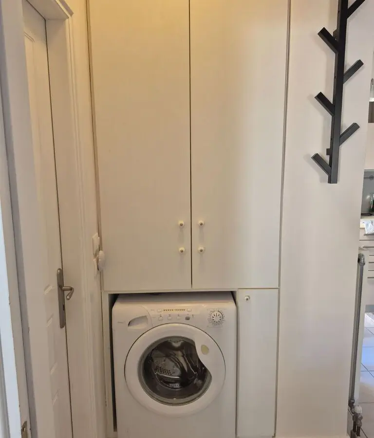 1-bedroom Flat In Saronida, Greece (55 M²)