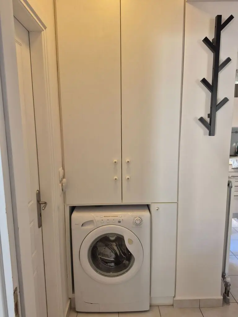 1-bedroom Flat In Saronida, Greece (55 M²)