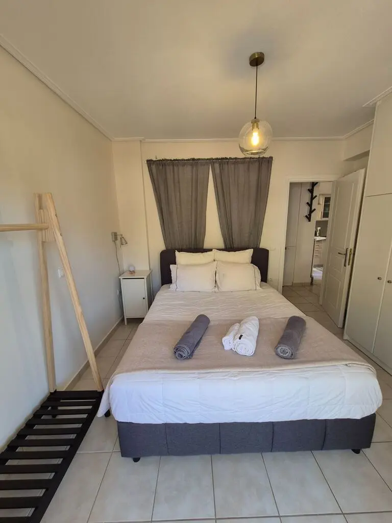 1-bedroom Flat In Saronida, Greece (55 M²)