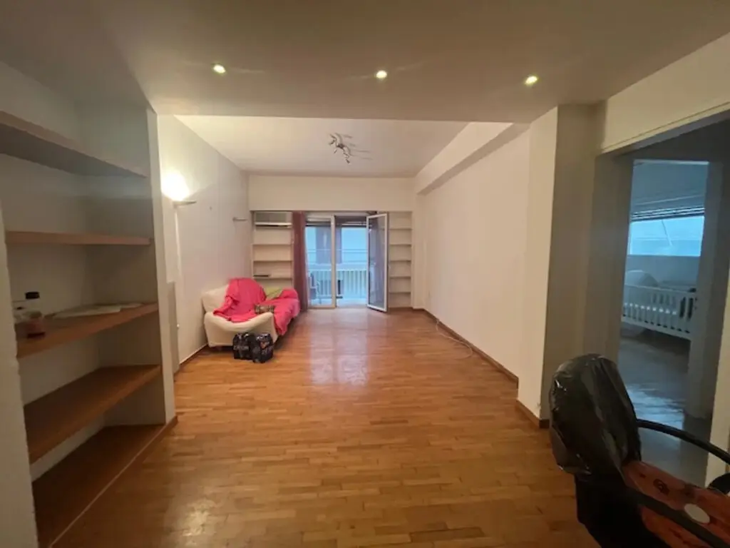 Flat Of 101 M² In Athens