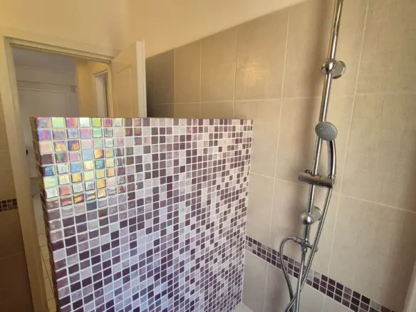 1-bedroom Flat In Saronida, Greece (55 M²)
