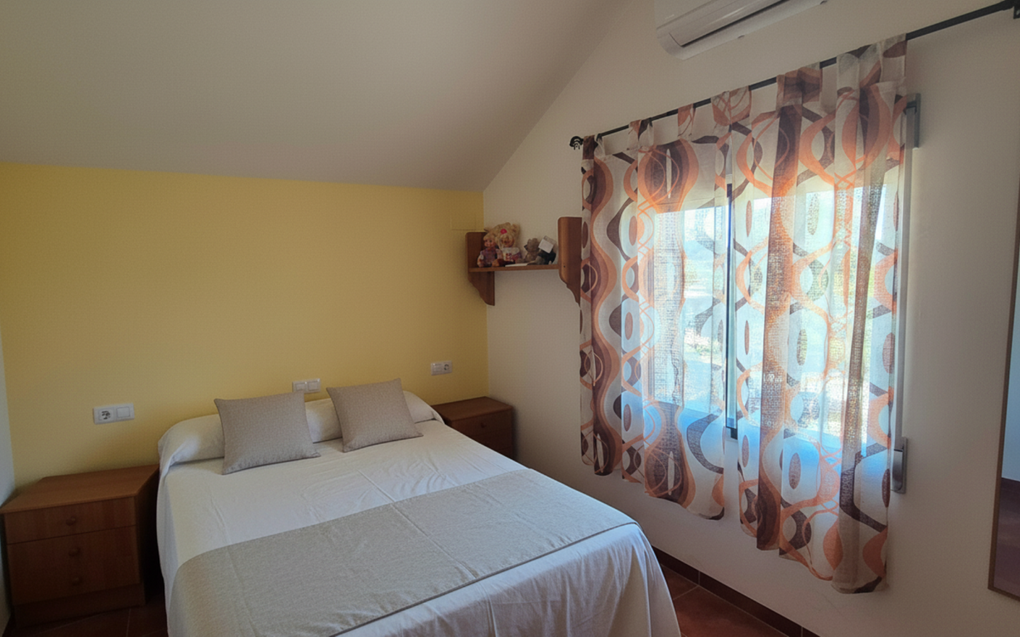 Villa Of 247 M² In Ontinyent, Spain