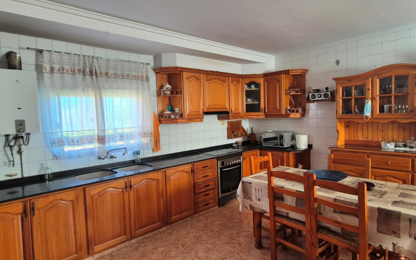 Villa Of 247 M² In Ontinyent, Spain