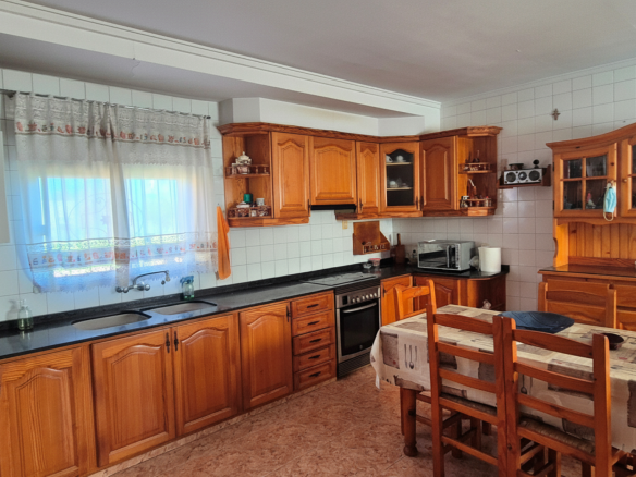 Villa Of 247 M² In Ontinyent, Spain