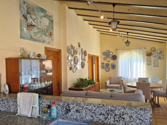 Villa Of 247 M² In Ontinyent, Spain