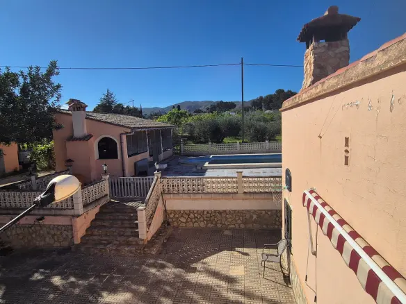 Villa Of 247 M² In Ontinyent, Spain