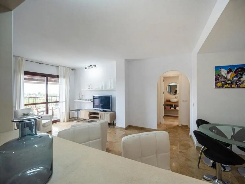 Apartment Of 90 M² With Sea View In Golden Mile