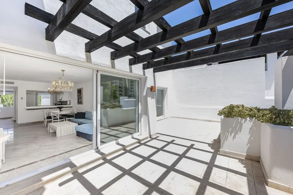 Apartment Of 120 M² With Sea View In Rio Real, Spain