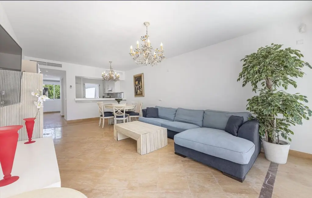 Apartment Of 120 M² With Sea View In Rio Real, Spain