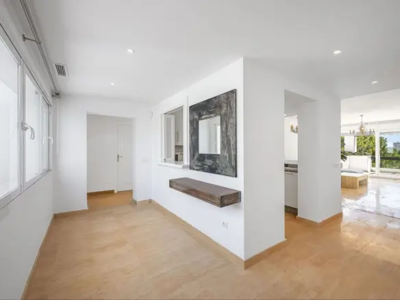 2-bedroom Apartment In Rio Real, Spain (135 M²)