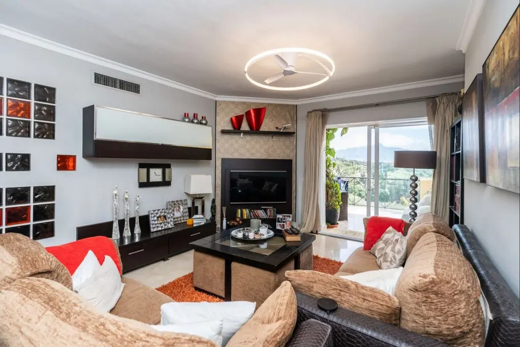 Duplex Penthouse Of 150 M² With Sea View In Estepona, Spain