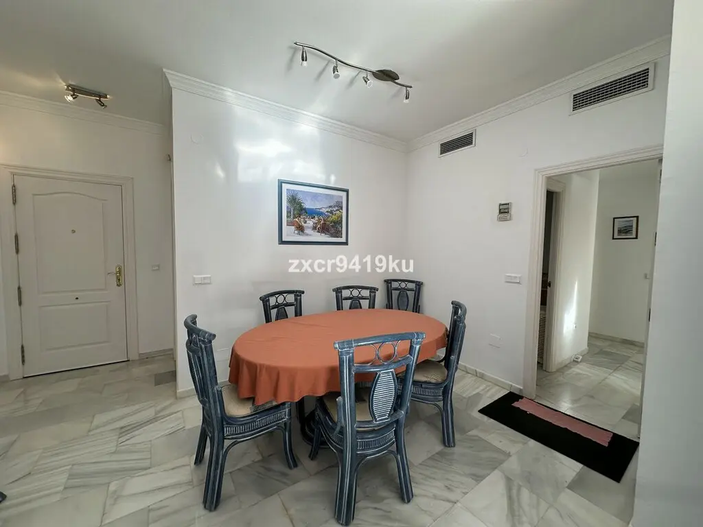 Garden Apartment Of 70 M² With Garden In Marbella