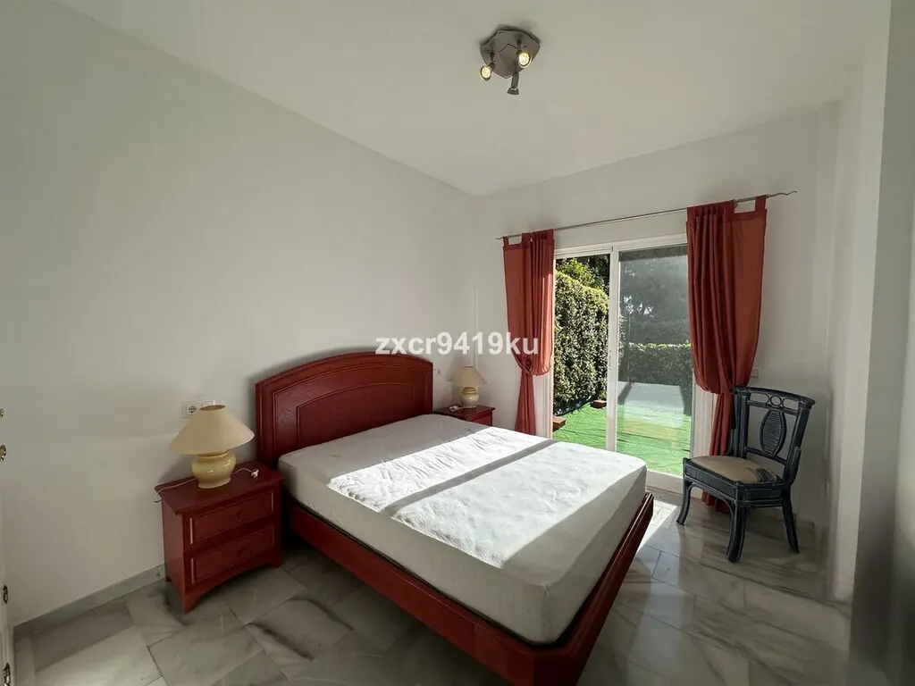 Garden Apartment Of 70 M² With Garden In Marbella