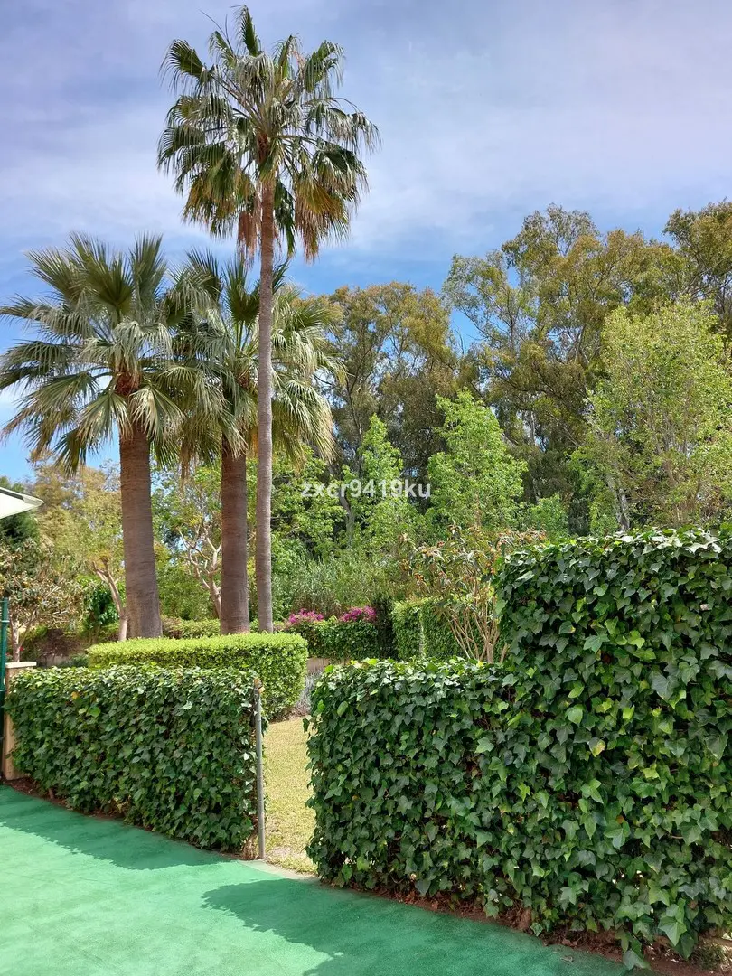 Garden Apartment Of 70 M² With Garden In Marbella