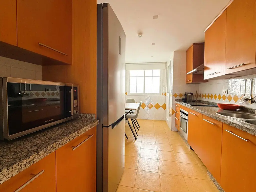 Apartment Of 85 M² With Sea View In Rio Real, Spain