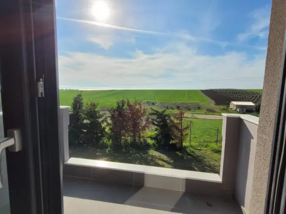6-bedroom Villa In Epanomi, Greece (240 M²)