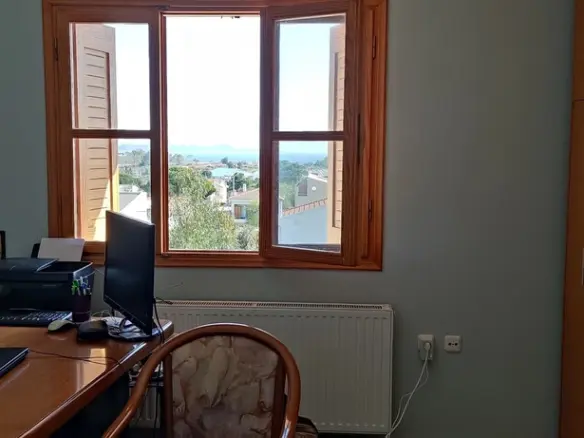 3-bedroom Detached House In Nea Makri, Greece (197 M²)