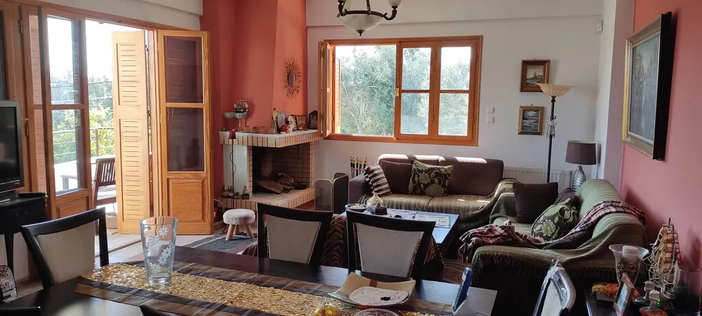 Detached House Of 197 M² In Attica