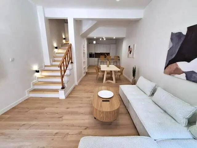 Maisonette Of 123 M² In Athens