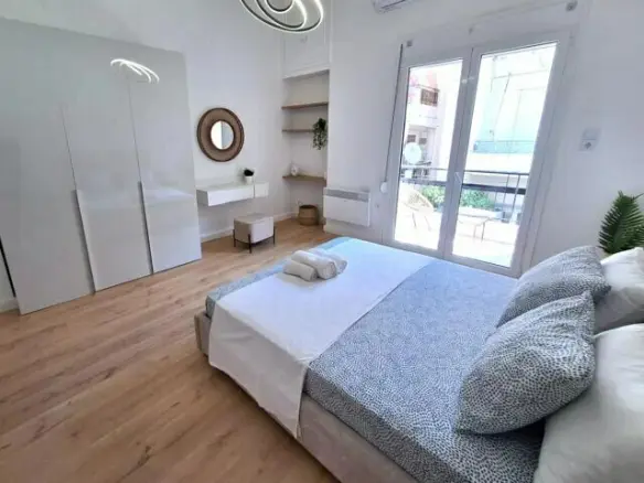 3-bedroom Maisonette In Piraiki – Chatzikyriakio, Greece (123 M²)