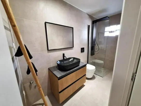3-bedroom Maisonette In Piraiki – Chatzikyriakio, Greece (123 M²)