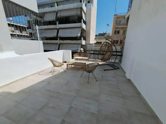 3-bedroom Maisonette In Piraiki – Chatzikyriakio, Greece (123 M²)
