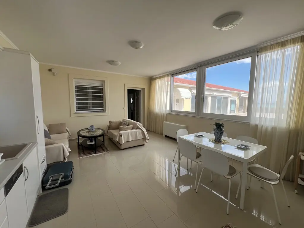 Villa Of 500 M² In Peloponnese