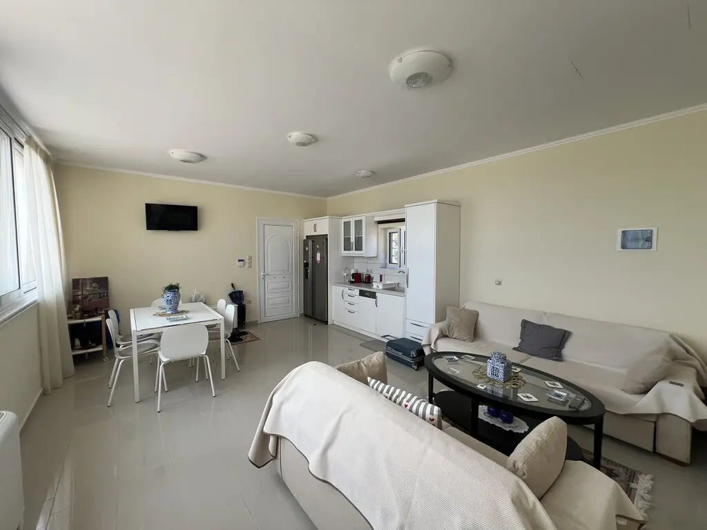Villa Of 500 M² In Peloponnese