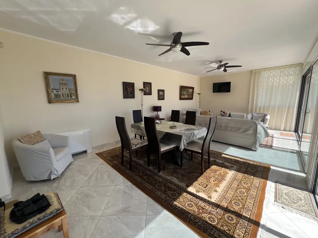 Villa Of 500 M² In Peloponnese