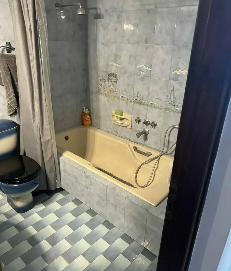 3-bedroom Flat In Ilion, Greece (120 M²)