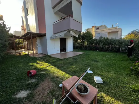 Flat Of 80 M² In Attica