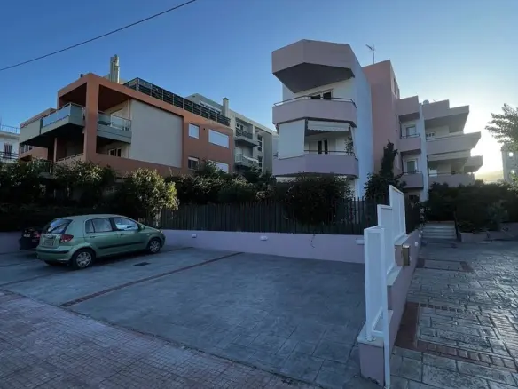Flat Of 80 M² In Attica