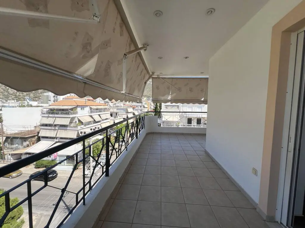 3-bedroom Maisonette In Glyfada, Greece (139 M²)