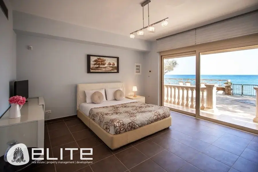 Villa Of X M² With Sea View In Akrotiri, Greece