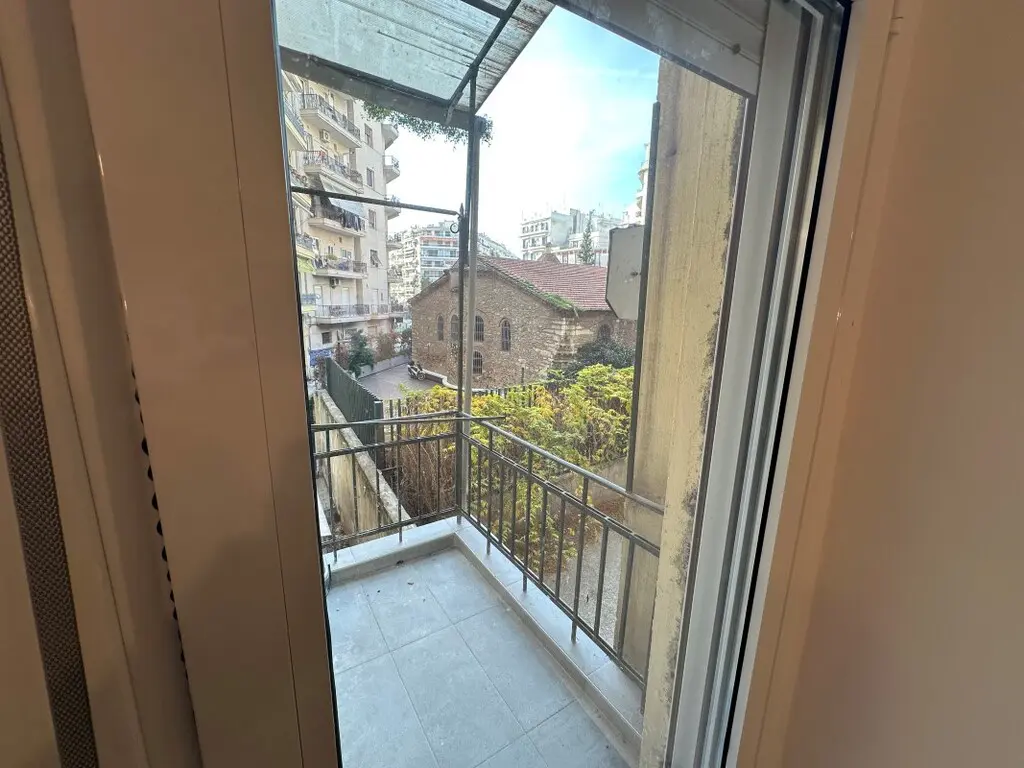 Flat Of 60 M² In Thessaloniki