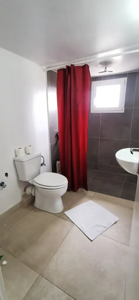 105 M² Apartment Available In Athens