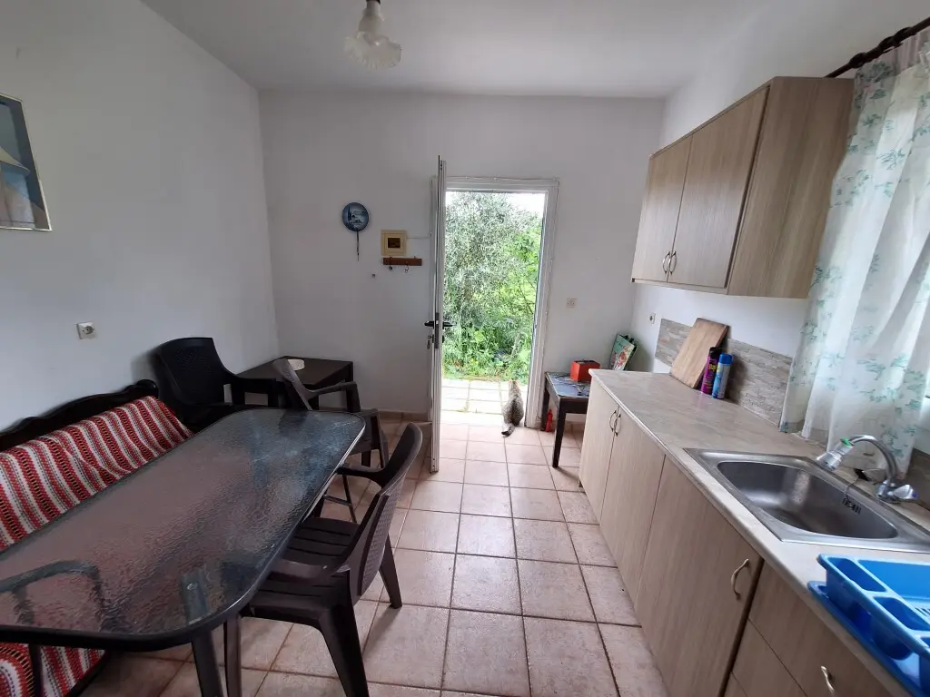 Hotel Of 320 M² In Corfu